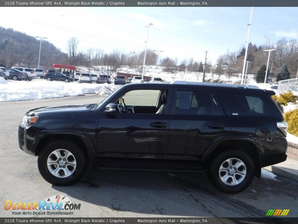 2018 Toyota 4Runner SR5 4x4 Midnight Black Metallic / Graphite Photo #14