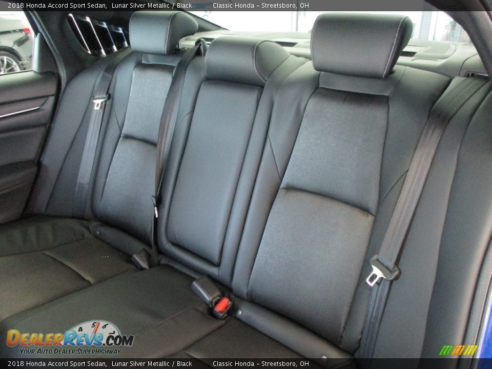 2018 Honda Accord Sport Sedan Lunar Silver Metallic / Black Photo #24