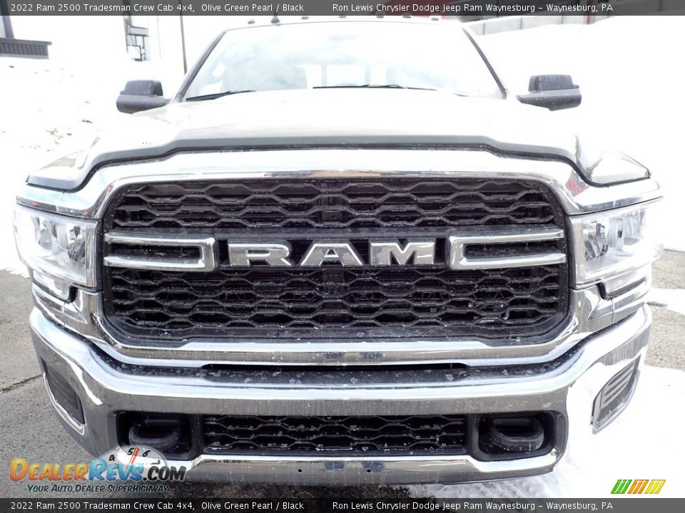 2022 Ram 2500 Tradesman Crew Cab 4x4 Olive Green Pearl / Black Photo #8