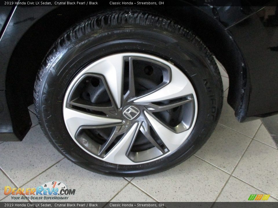 2019 Honda Civic LX Sedan Crystal Black Pearl / Black Photo #11