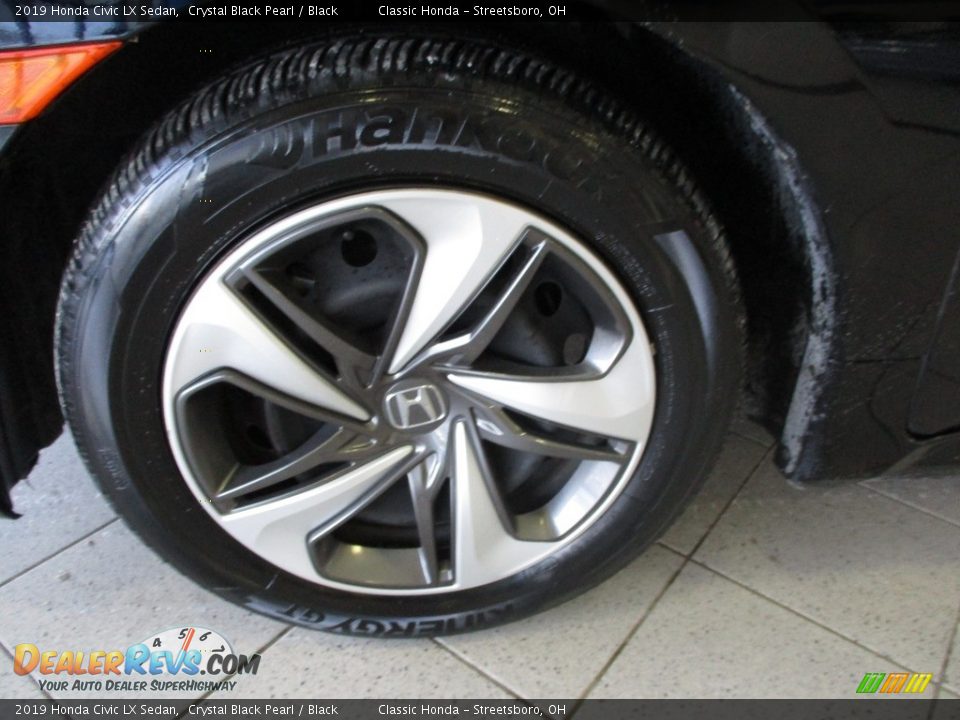 2019 Honda Civic LX Sedan Crystal Black Pearl / Black Photo #12