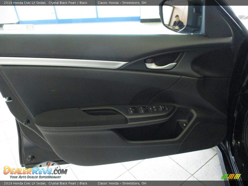 2019 Honda Civic LX Sedan Crystal Black Pearl / Black Photo #25