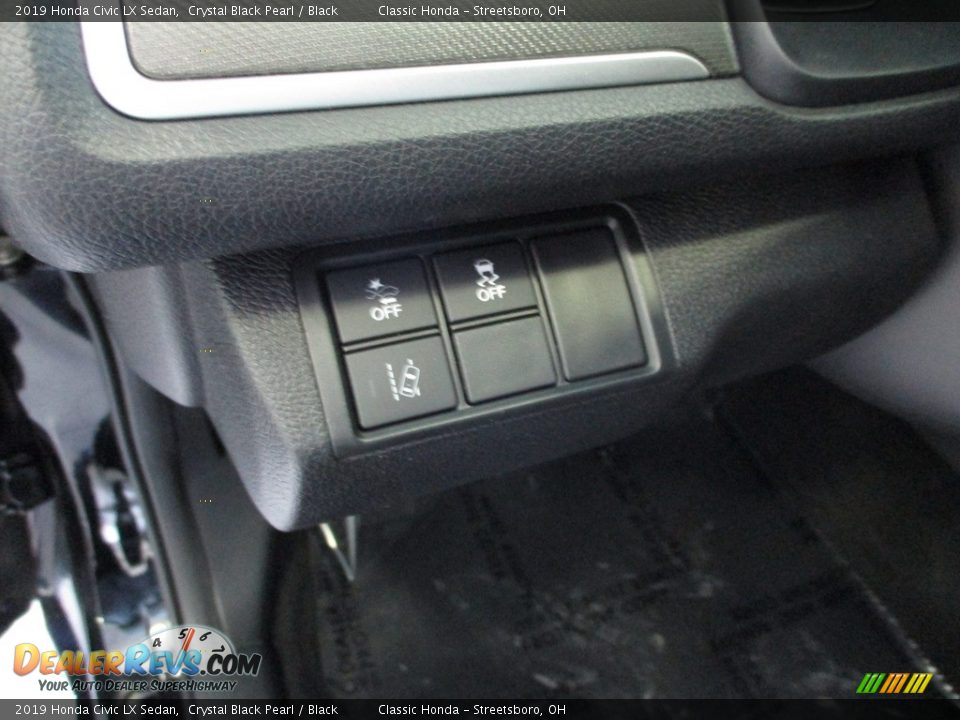 2019 Honda Civic LX Sedan Crystal Black Pearl / Black Photo #28