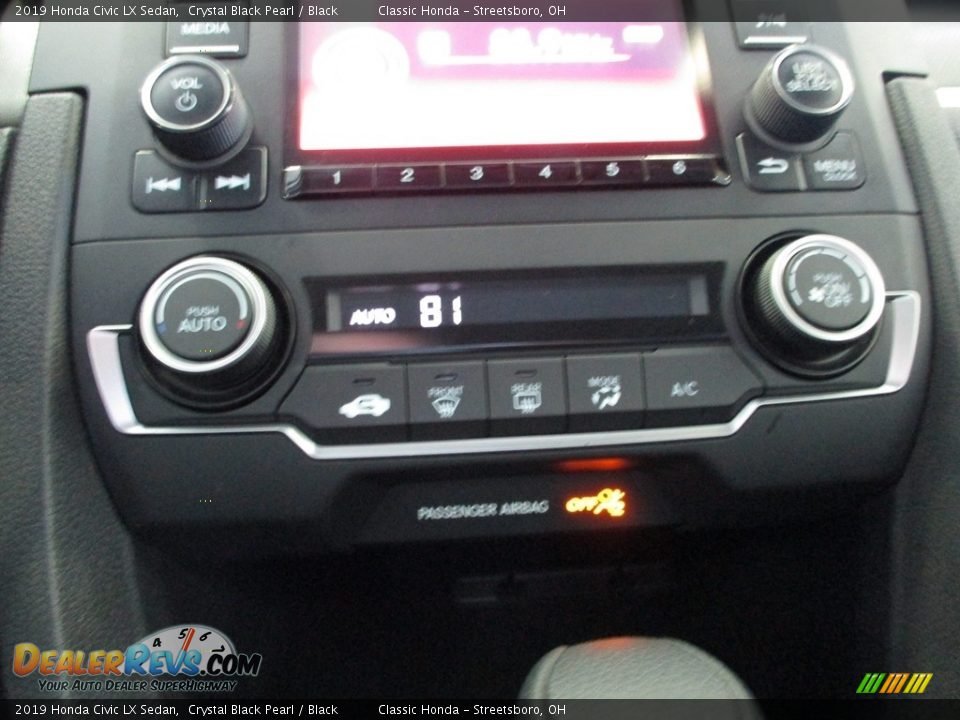 2019 Honda Civic LX Sedan Crystal Black Pearl / Black Photo #34