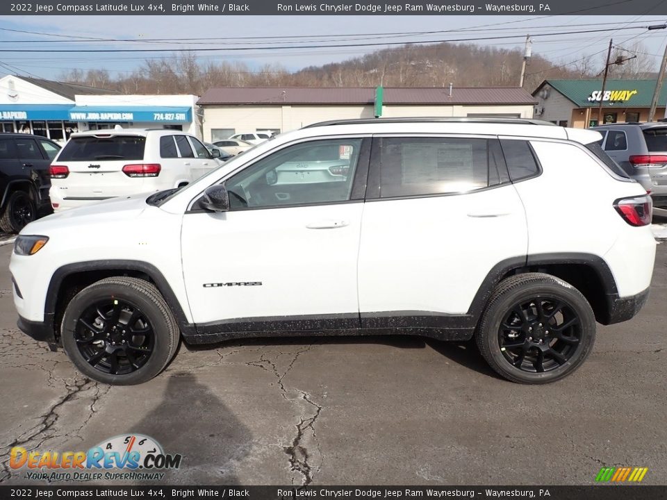 2022 Jeep Compass Latitude Lux 4x4 Bright White / Black Photo #2