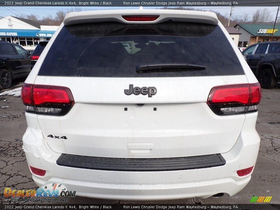 2022 Jeep Grand Cherokee Laredo X 4x4 Bright White / Black Photo #4