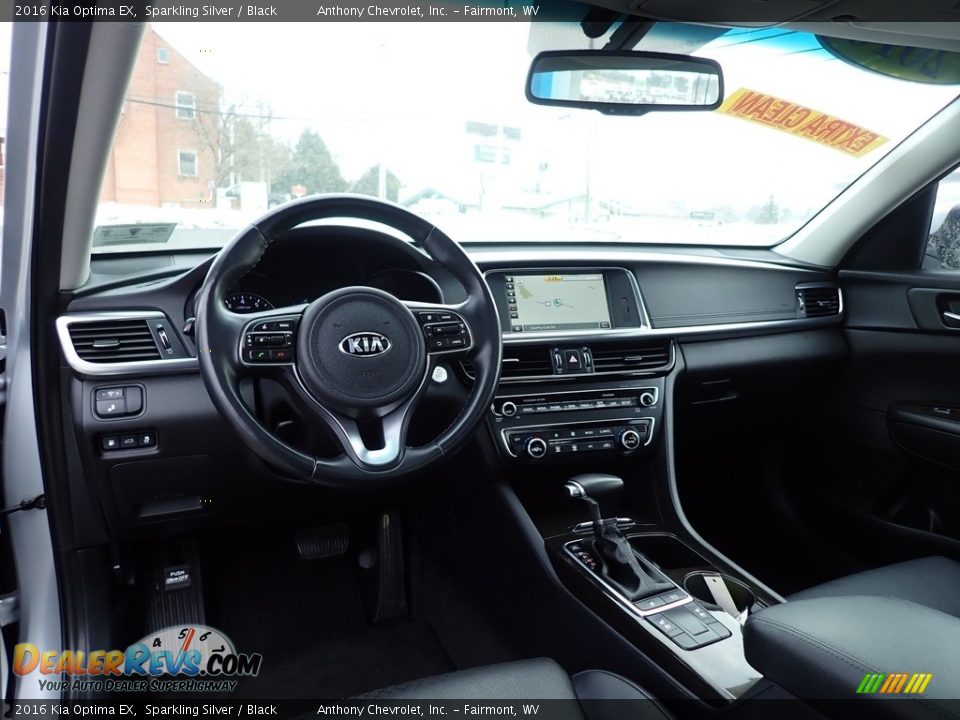 Dashboard of 2016 Kia Optima EX Photo #13