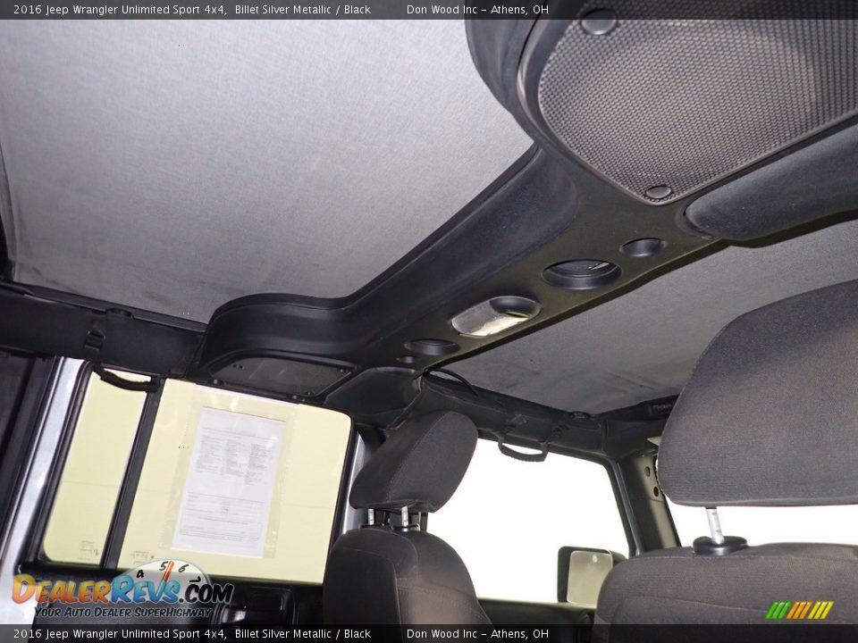 2016 Jeep Wrangler Unlimited Sport 4x4 Billet Silver Metallic / Black Photo #2
