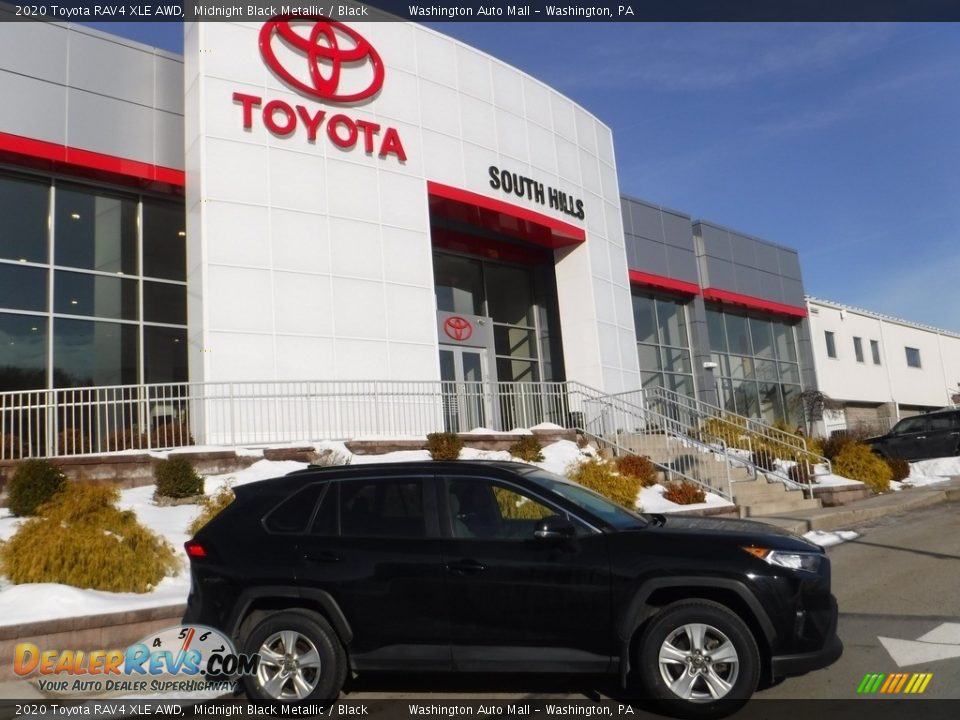 2020 Toyota RAV4 XLE AWD Midnight Black Metallic / Black Photo #2