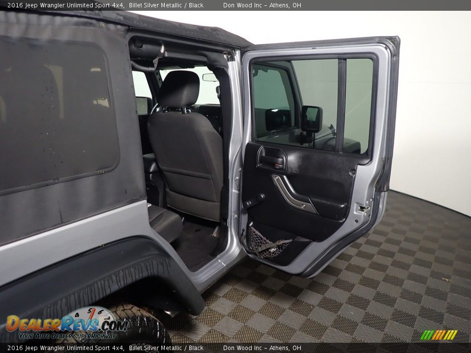 2016 Jeep Wrangler Unlimited Sport 4x4 Billet Silver Metallic / Black Photo #33
