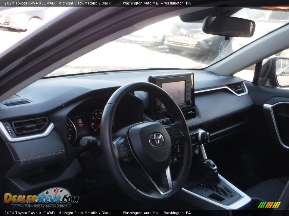 2020 Toyota RAV4 XLE AWD Midnight Black Metallic / Black Photo #20
