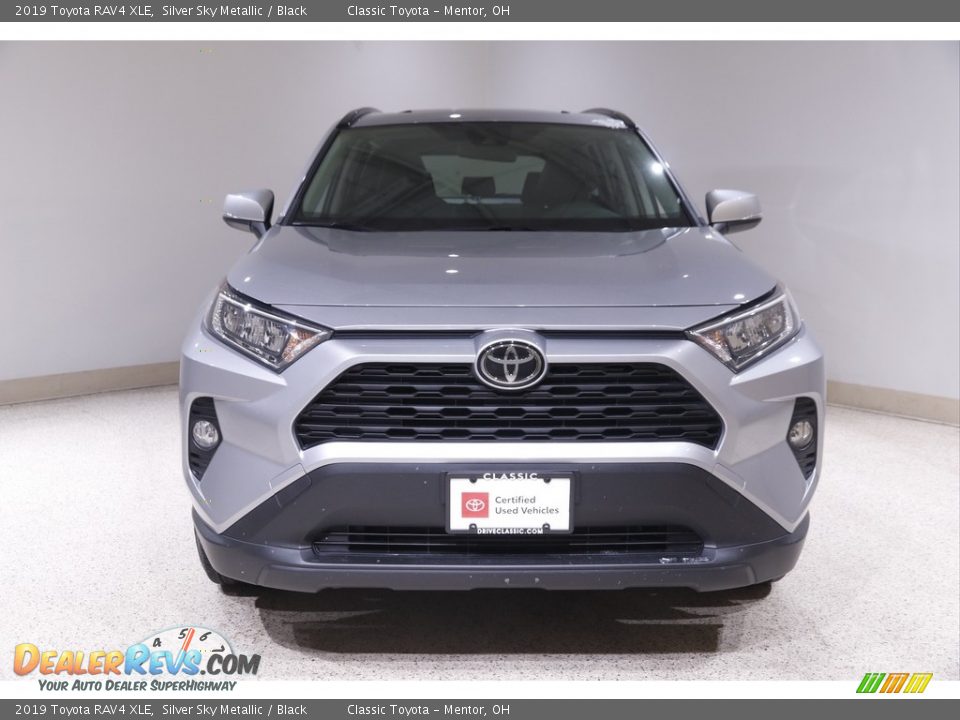 2019 Toyota RAV4 XLE Silver Sky Metallic / Black Photo #2