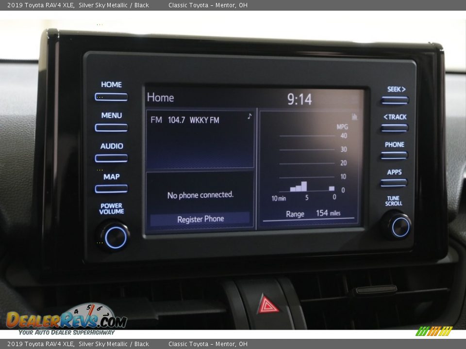 2019 Toyota RAV4 XLE Silver Sky Metallic / Black Photo #10