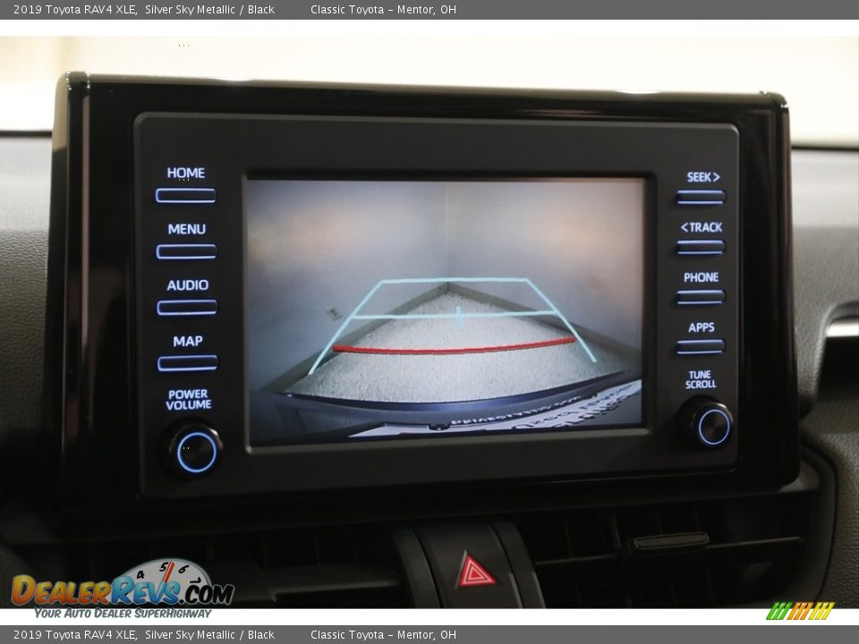2019 Toyota RAV4 XLE Silver Sky Metallic / Black Photo #11
