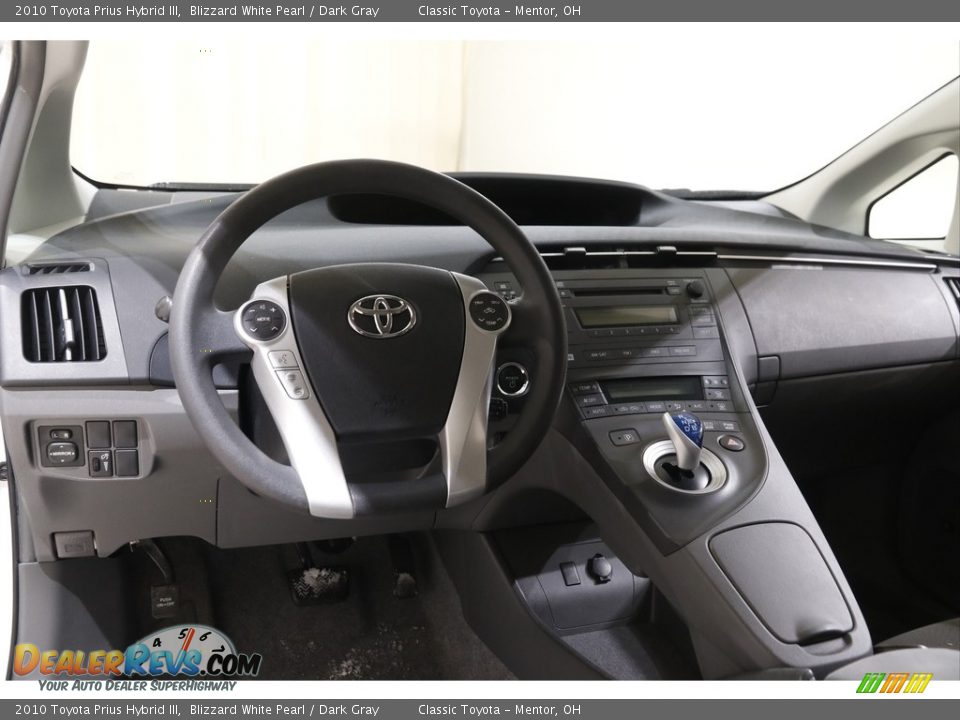 2010 Toyota Prius Hybrid III Blizzard White Pearl / Dark Gray Photo #6