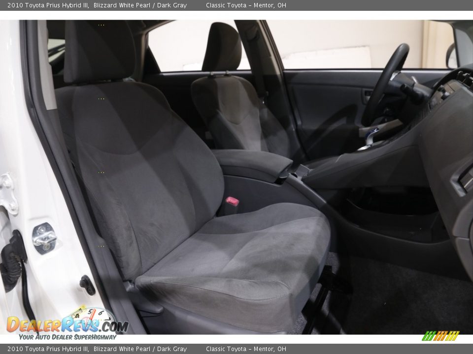 2010 Toyota Prius Hybrid III Blizzard White Pearl / Dark Gray Photo #11