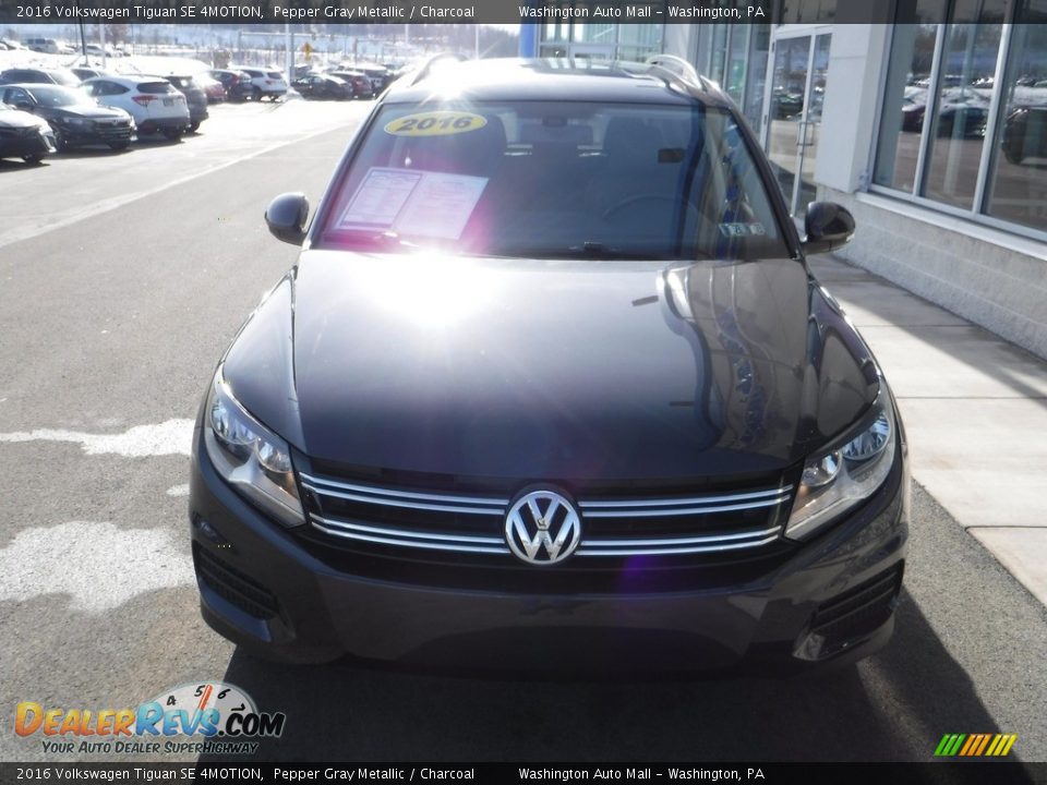 2016 Volkswagen Tiguan SE 4MOTION Pepper Gray Metallic / Charcoal Photo #4