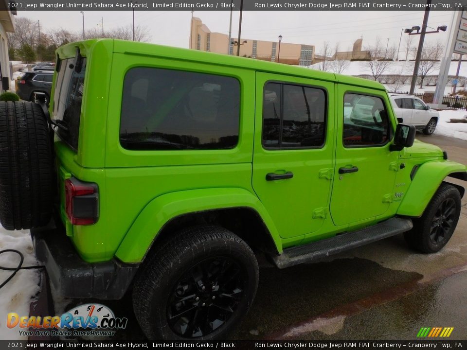 2021 Jeep Wrangler Unlimited Sahara 4xe Hybrid Limited Edition Gecko / Black Photo #5