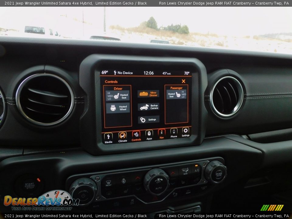 Controls of 2021 Jeep Wrangler Unlimited Sahara 4xe Hybrid Photo #16