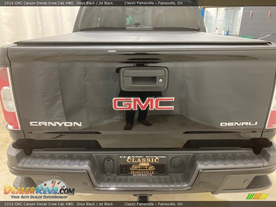 2019 GMC Canyon Denali Crew Cab 4WD Onyx Black / Jet Black Photo #10