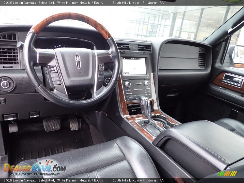 Ebony Interior - 2016 Lincoln Navigator Select 4x4 Photo #18