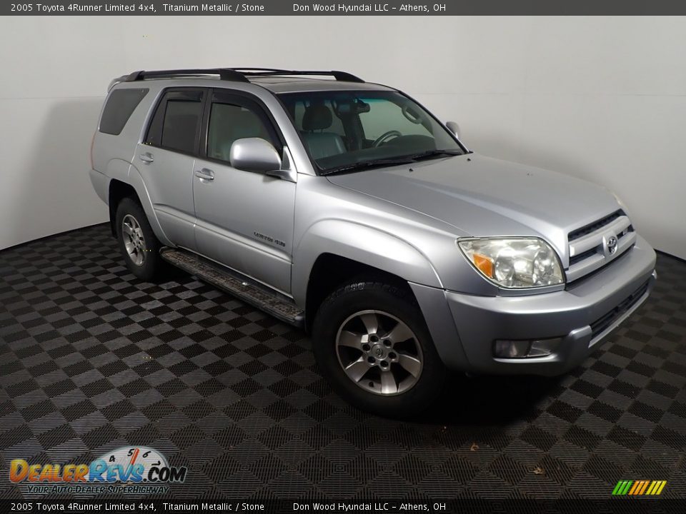 2005 Toyota 4Runner Limited 4x4 Titanium Metallic / Stone Photo #2
