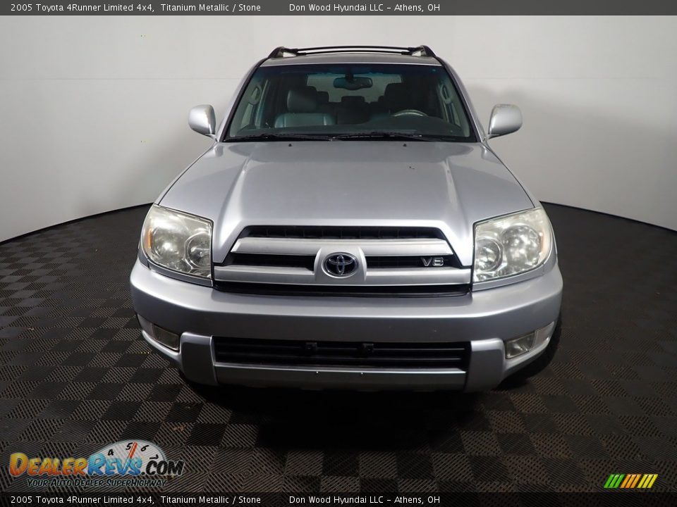 2005 Toyota 4Runner Limited 4x4 Titanium Metallic / Stone Photo #3