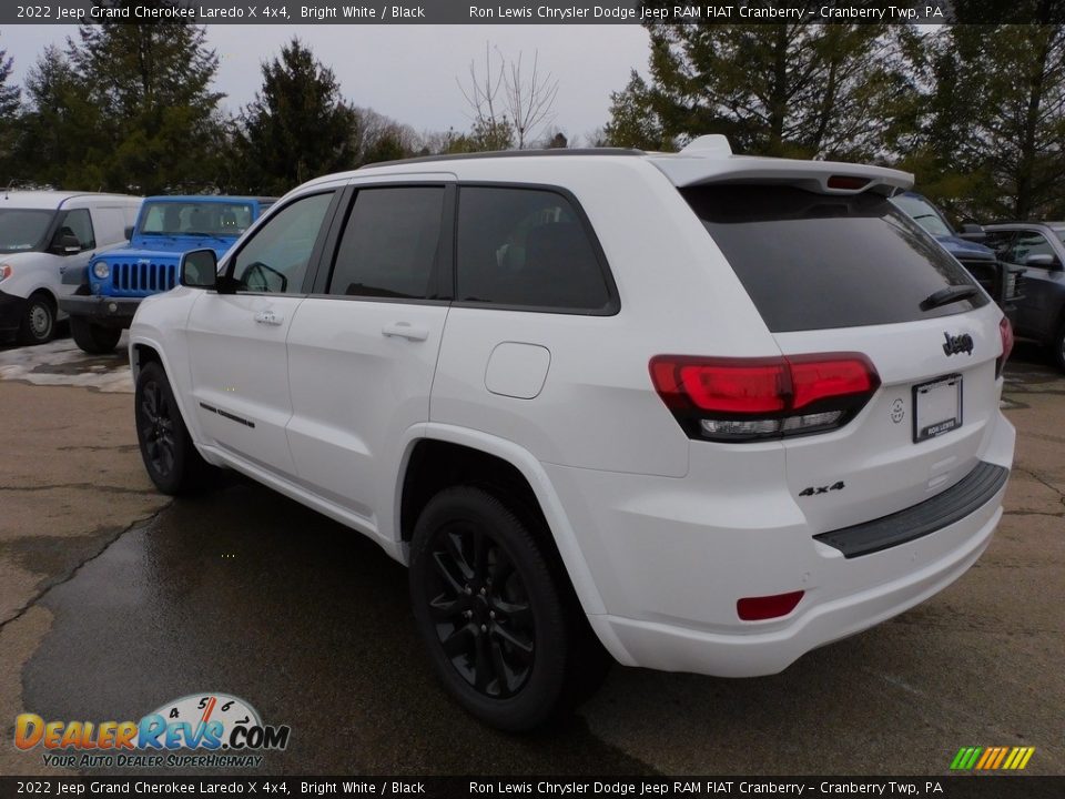 2022 Jeep Grand Cherokee Laredo X 4x4 Bright White / Black Photo #8