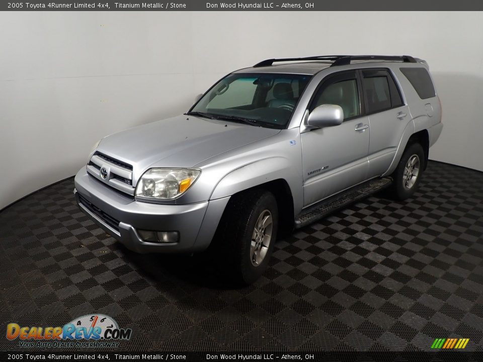 2005 Toyota 4Runner Limited 4x4 Titanium Metallic / Stone Photo #6