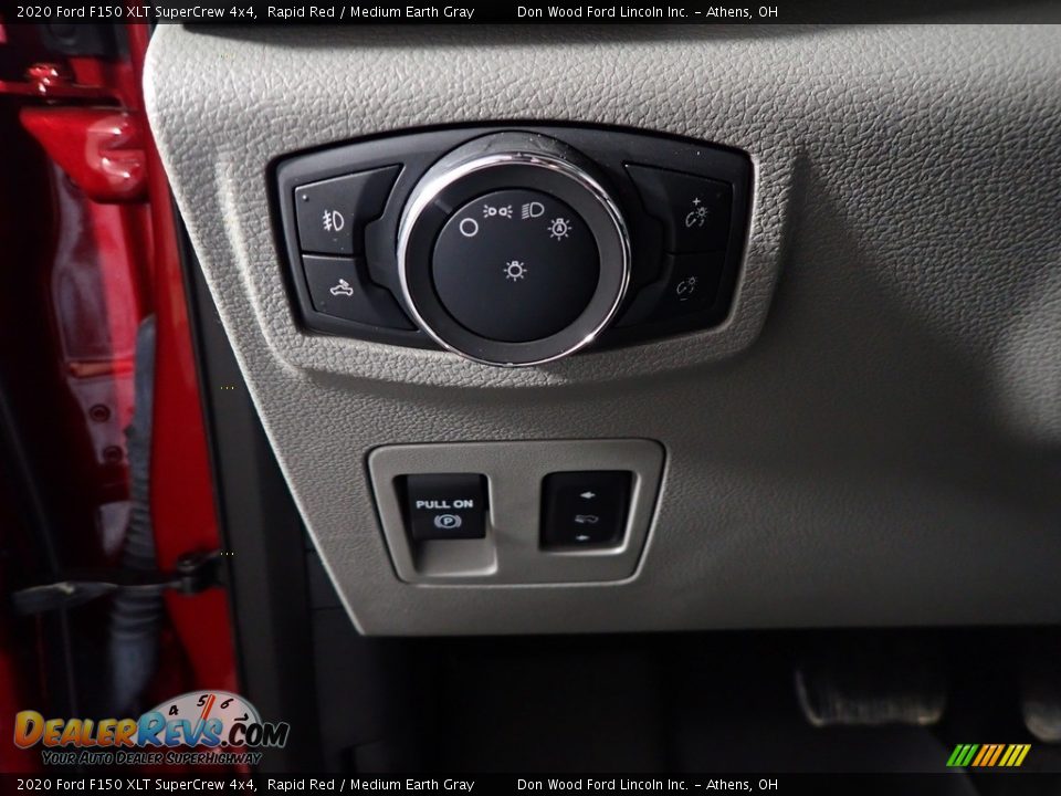 2020 Ford F150 XLT SuperCrew 4x4 Rapid Red / Medium Earth Gray Photo #32