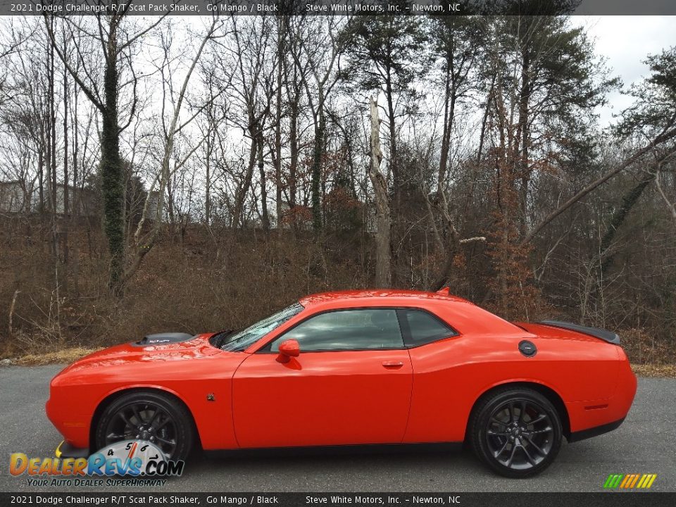 Go Mango 2021 Dodge Challenger R/T Scat Pack Shaker Photo #1