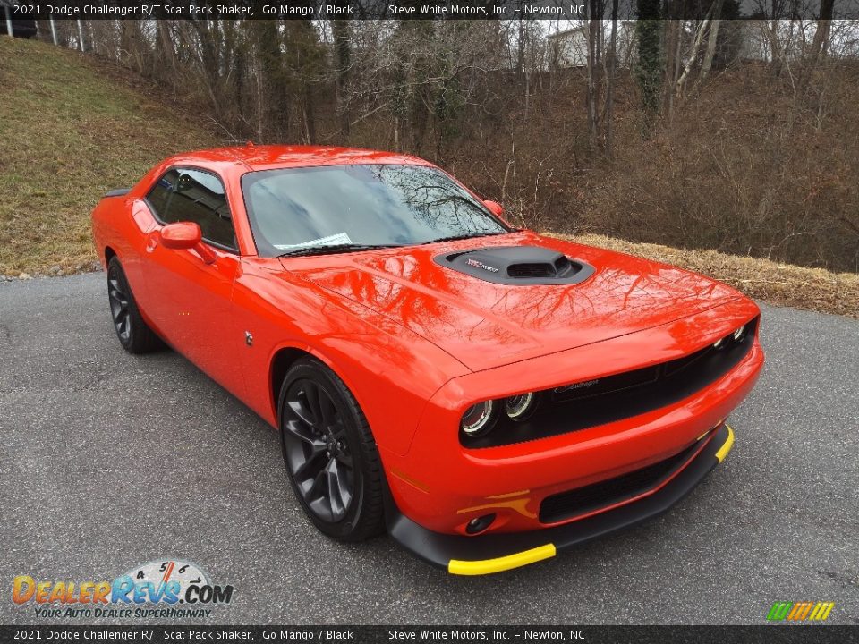 2021 Dodge Challenger R/T Scat Pack Shaker Go Mango / Black Photo #4