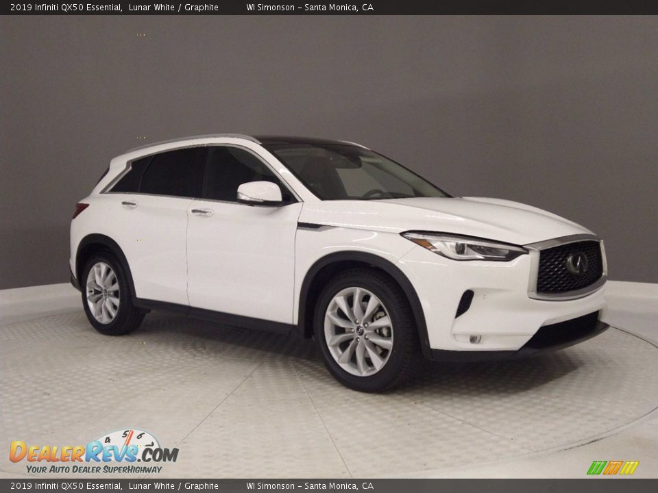 Lunar White 2019 Infiniti QX50 Essential Photo #1