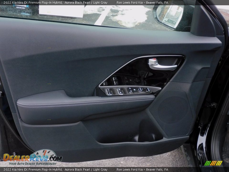Door Panel of 2022 Kia Niro EX Premium Plug-In Hybrid Photo #14