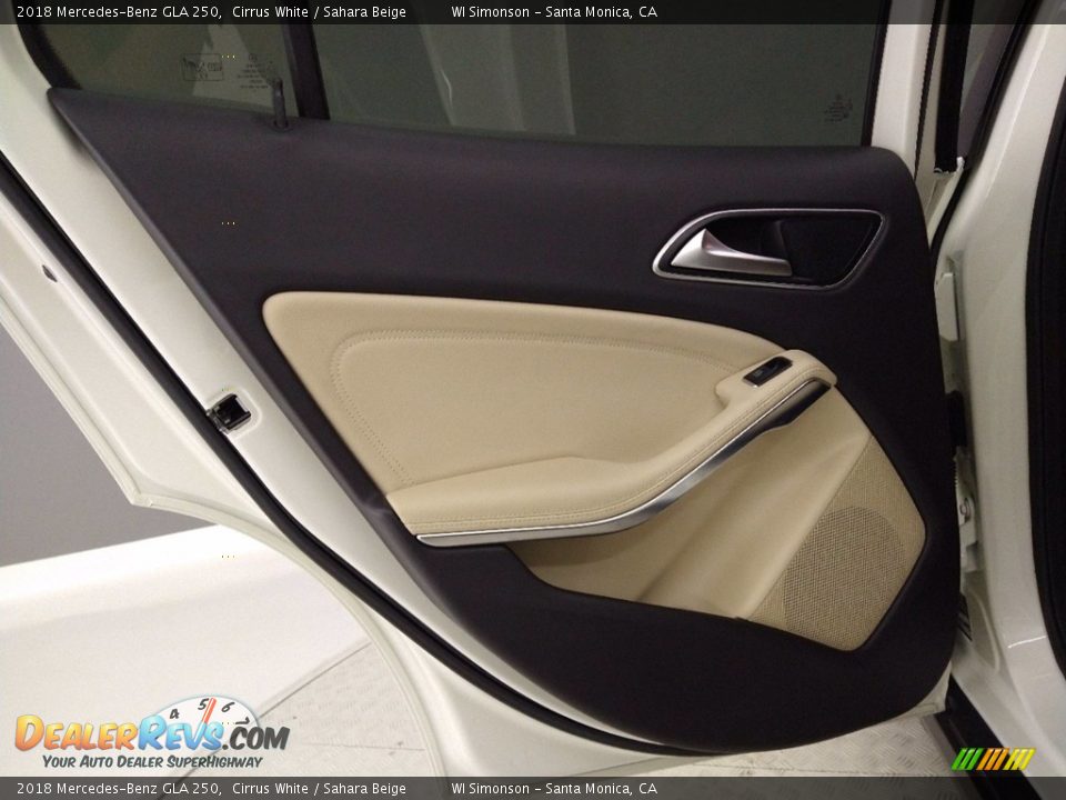 2018 Mercedes-Benz GLA 250 Cirrus White / Sahara Beige Photo #28