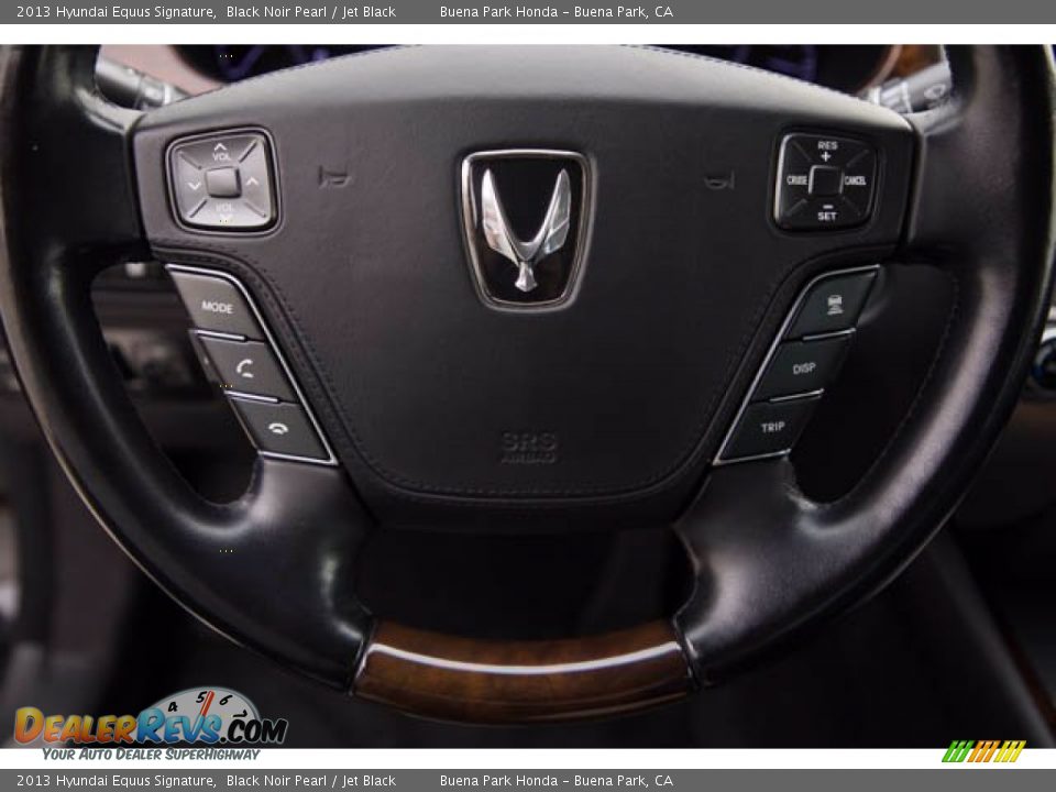 2013 Hyundai Equus Signature Steering Wheel Photo #12