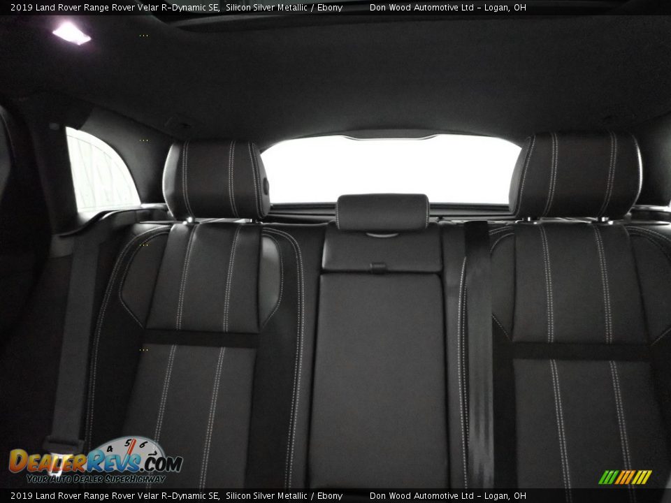 2019 Land Rover Range Rover Velar R-Dynamic SE Silicon Silver Metallic / Ebony Photo #30