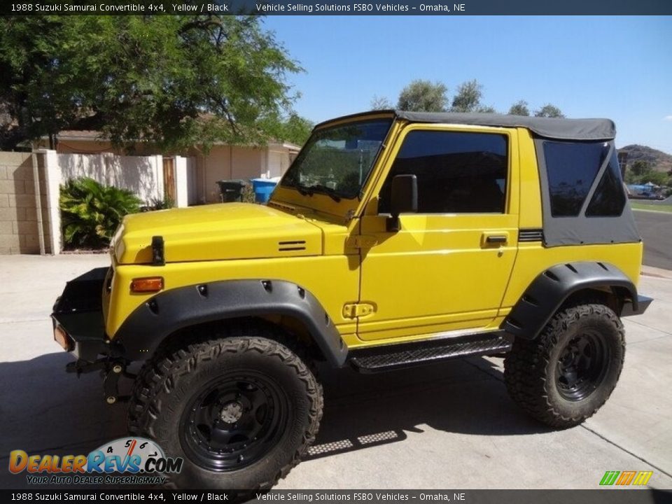 Front 3/4 View of 1988 Suzuki Samurai Convertible 4x4 Photo #1