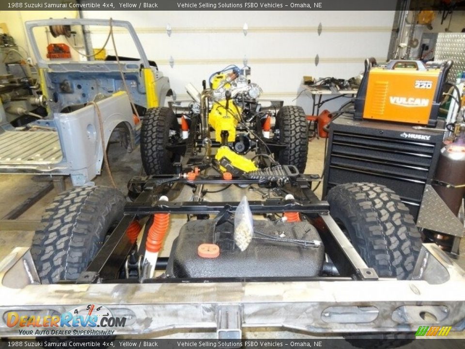 1988 Suzuki Samurai Convertible 4x4 Yellow / Black Photo #8