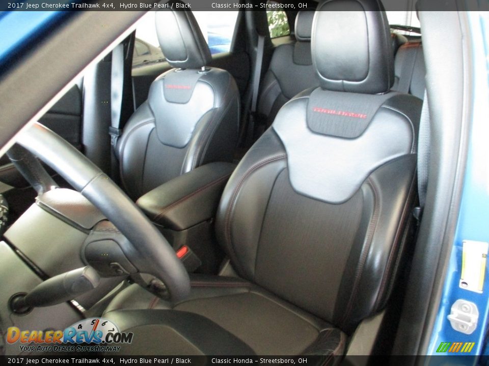 2017 Jeep Cherokee Trailhawk 4x4 Hydro Blue Pearl / Black Photo #31
