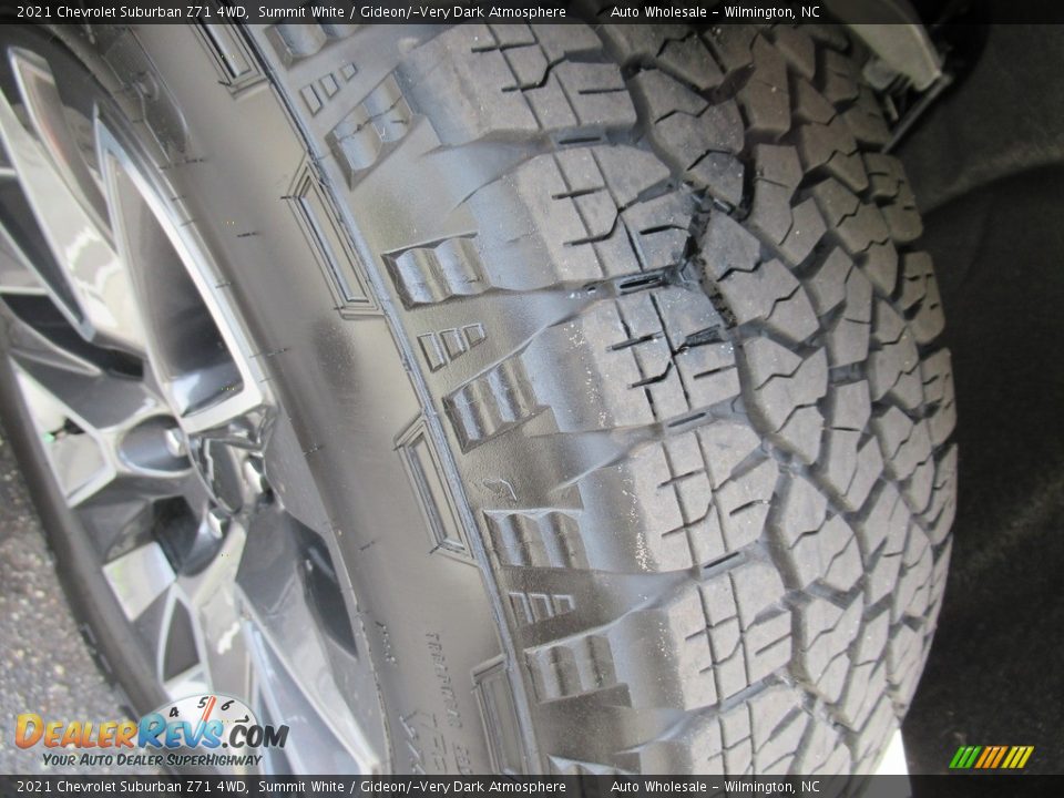 2021 Chevrolet Suburban Z71 4WD Summit White / Gideon/­Very Dark Atmosphere Photo #9