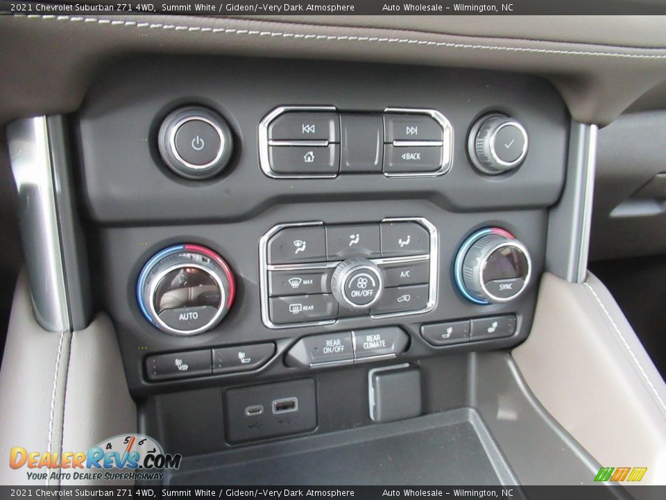 2021 Chevrolet Suburban Z71 4WD Summit White / Gideon/­Very Dark Atmosphere Photo #19