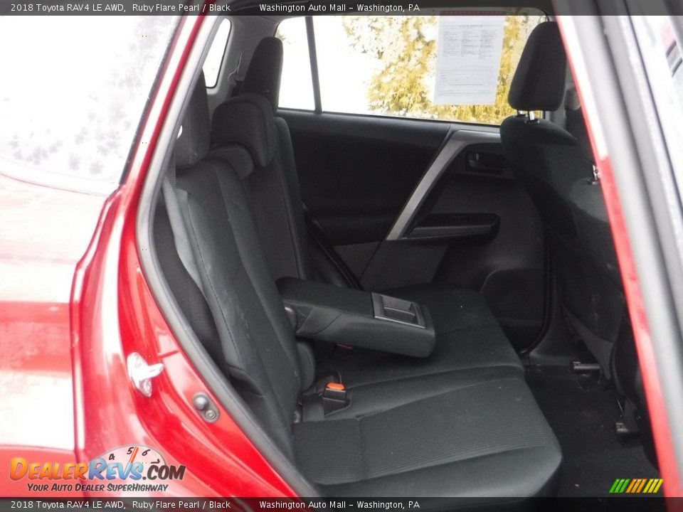 2018 Toyota RAV4 LE AWD Ruby Flare Pearl / Black Photo #24