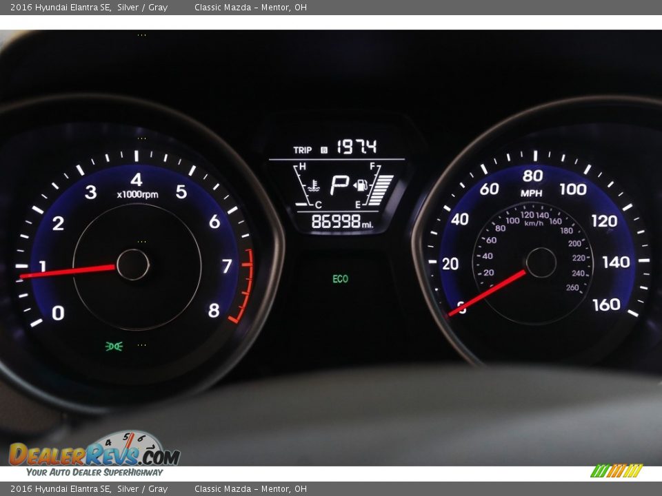 2016 Hyundai Elantra SE Silver / Gray Photo #9