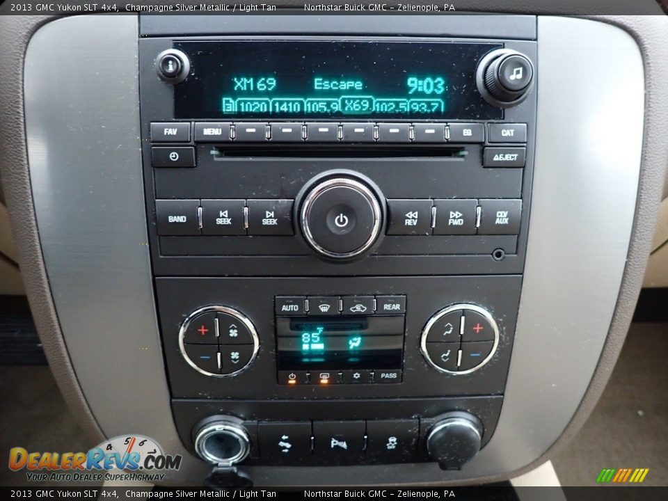 2013 GMC Yukon SLT 4x4 Champagne Silver Metallic / Light Tan Photo #23