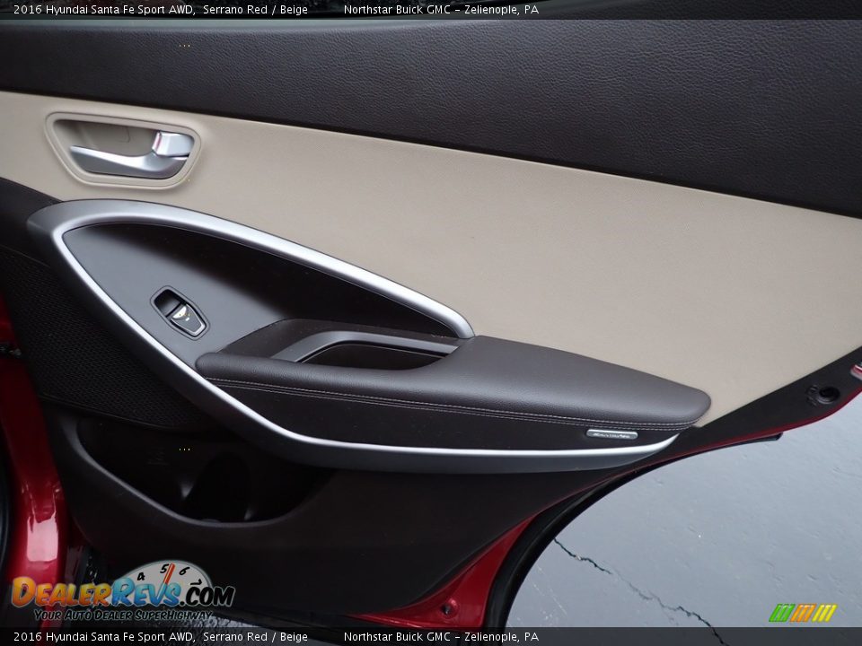 Door Panel of 2016 Hyundai Santa Fe Sport AWD Photo #8