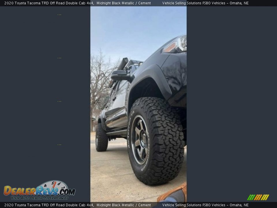 2020 Toyota Tacoma TRD Off Road Double Cab 4x4 Midnight Black Metallic / Cement Photo #11