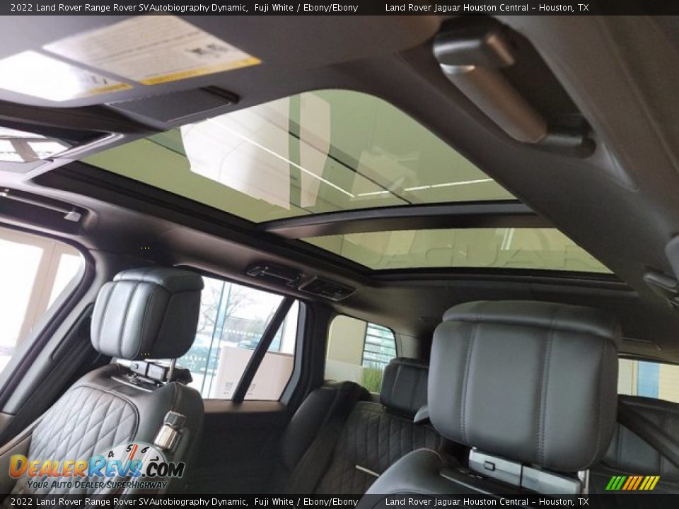 Sunroof of 2022 Land Rover Range Rover SVAutobiography Dynamic Photo #15