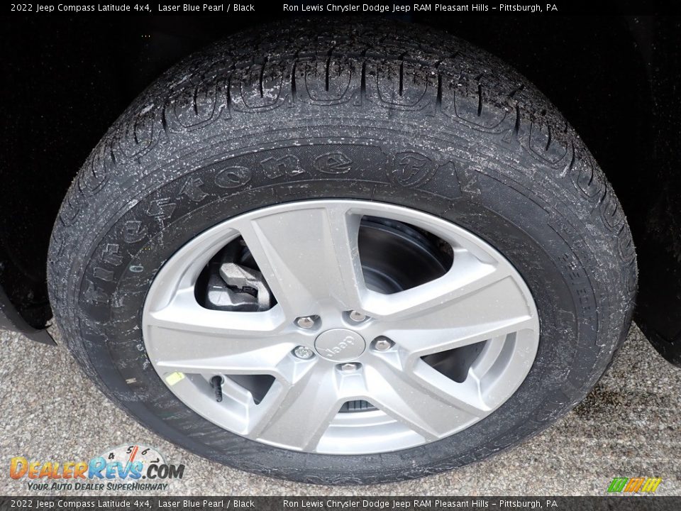 2022 Jeep Compass Latitude 4x4 Laser Blue Pearl / Black Photo #10