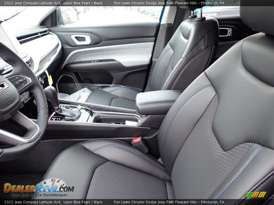 2022 Jeep Compass Latitude 4x4 Laser Blue Pearl / Black Photo #11